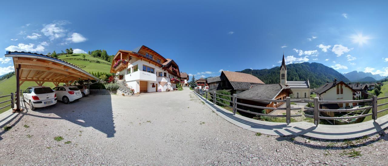 Appartamenti Ciasa Linda San Martino in Badia Dış mekan fotoğraf
